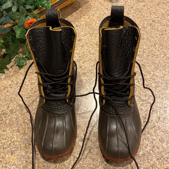 🔥Flash Sale🔥L.L. Bean Boots 8” Bison Leather Rubber Dk Brown Red 6M 274563 Duck - Picture 3 of 17